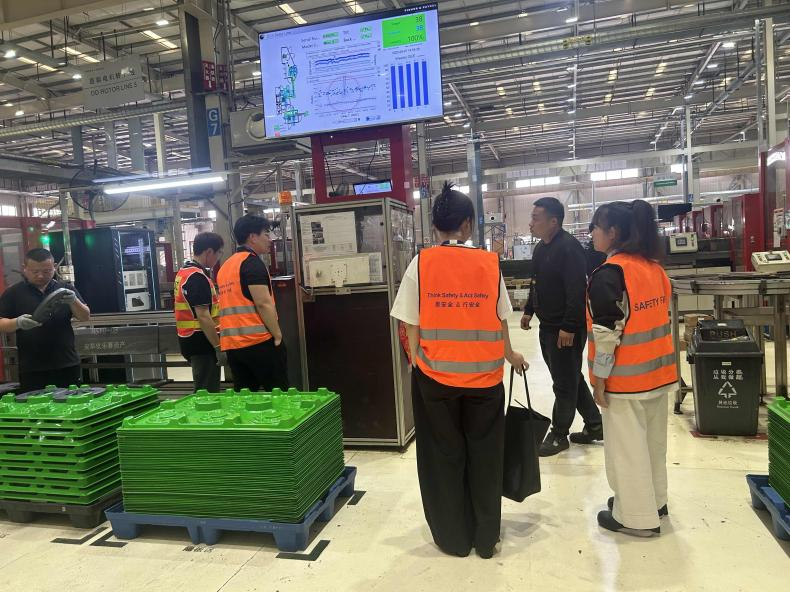 職教周｜人工智能學(xué)院開展‘產(chǎn)學(xué)聯(lián)動(dòng)’企業(yè)實(shí)踐觀摩活動(dòng) 探索家用電器研發(fā)新路徑