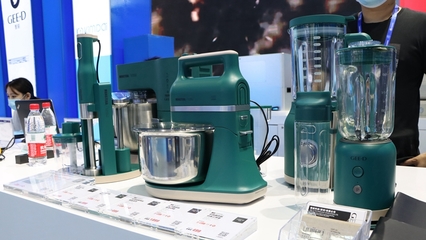 創(chuàng)新驅(qū)動(dòng)，智匯寶安——寶安展館閃耀第二十二屆高交會(huì)，引領(lǐng)軟件產(chǎn)業(yè)新浪潮